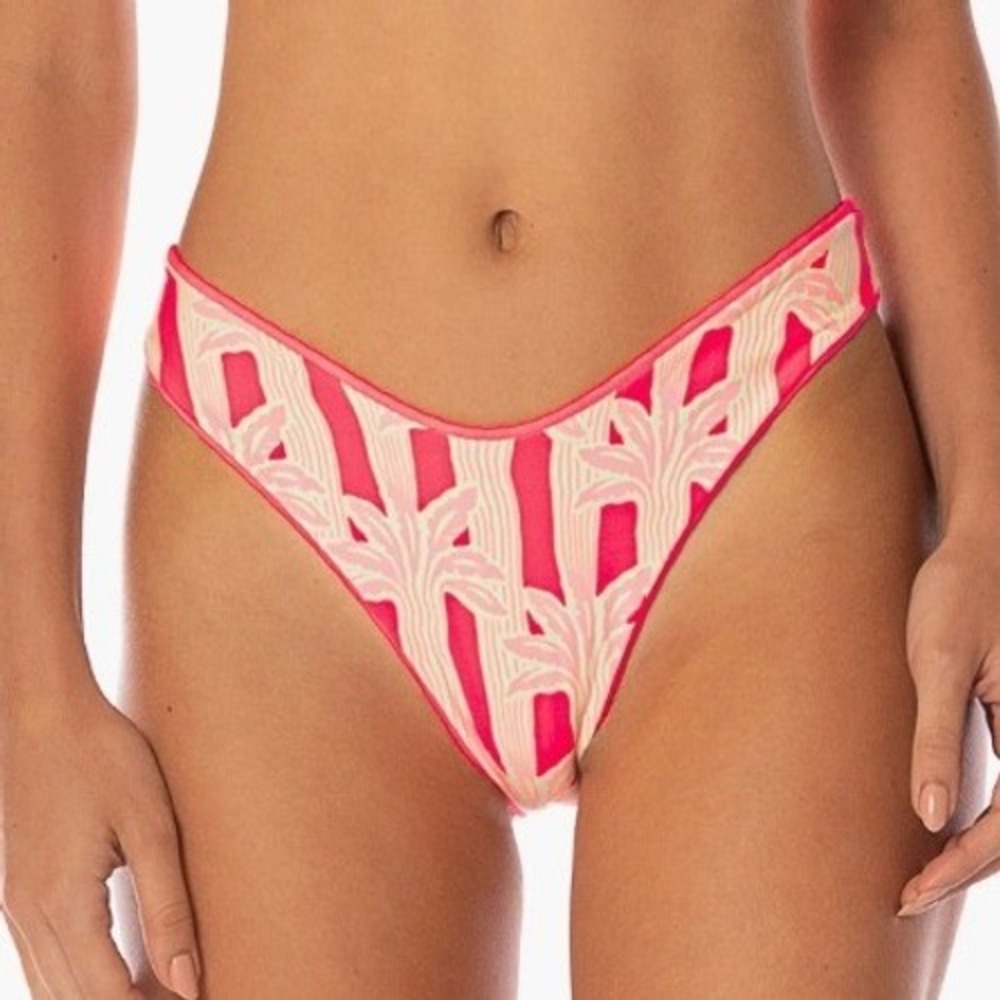 NWOT MAAJI Flame Coral Splendor Reversible Bikini Bottom Bright Red Women Small